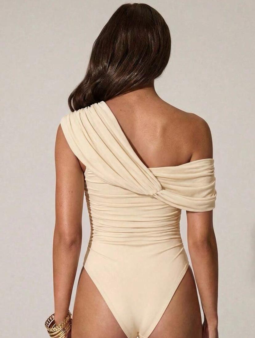 Women’s Elegant One-Shoulder Bodysuit